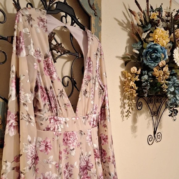 Show Me Your MuMu Floral Long Sleeve Dress. Excellent Condition NWOT Size MEDIUM - Picture 7 of 13